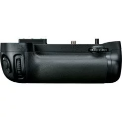 Nikon MB-D15 Battery Grip in Pakistan