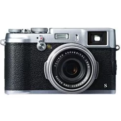 Fujifilm X100S in Pakistan