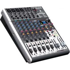 Behringer XENYX X1204USB