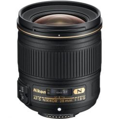 Nikon 28mm