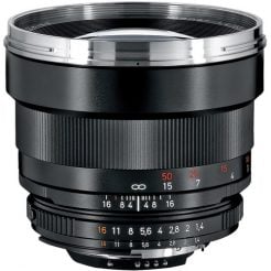 Zeiss 85mm Telephoto lens