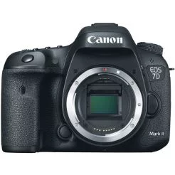 canon 7d mark ii in pakistan