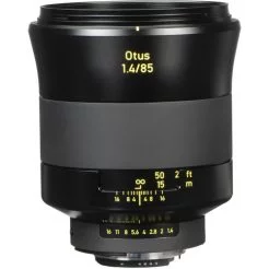Zeiss Otus 85mm