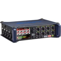 Zoom F8